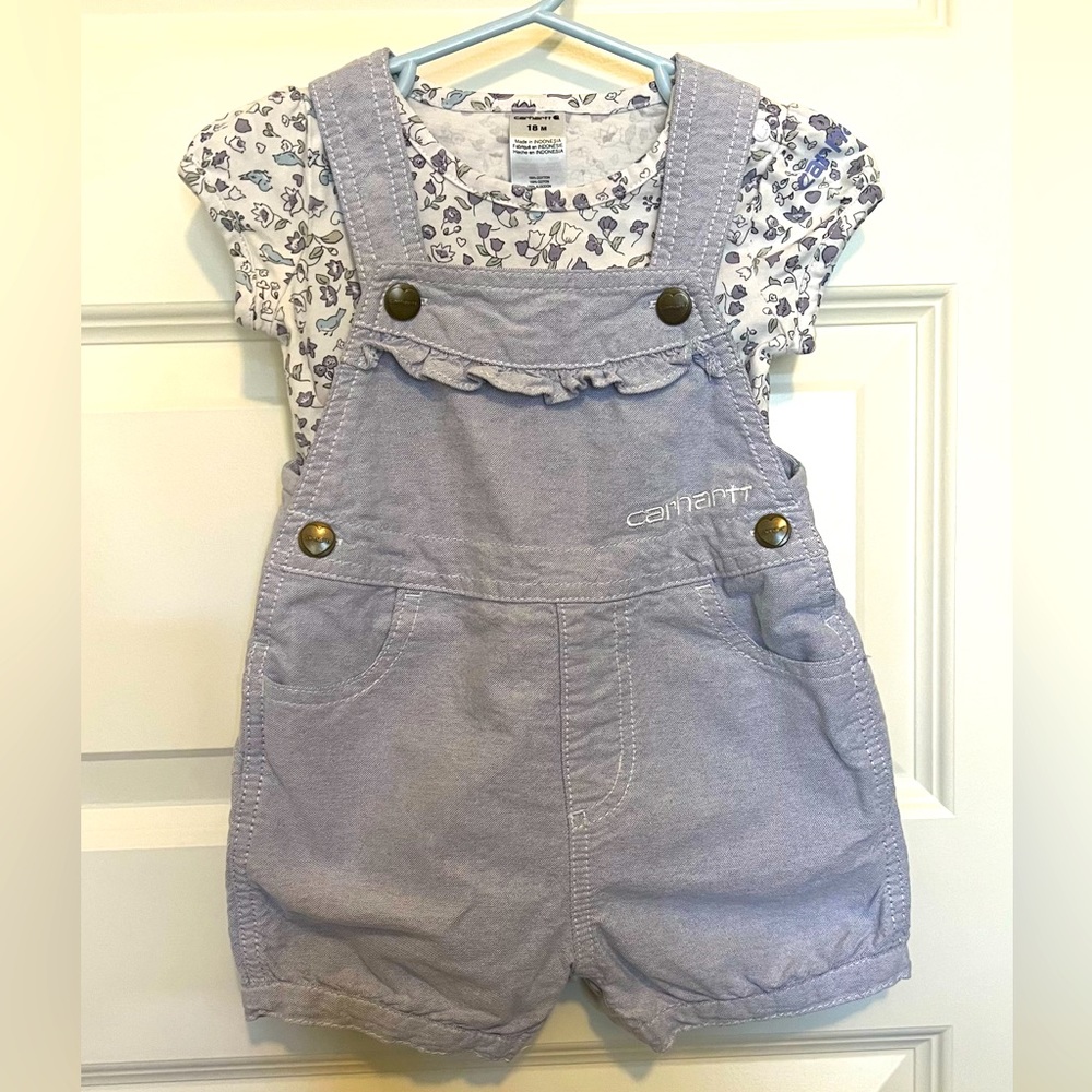 Carhartt Baby Girl Shortalls With Matching Print Bodysuit in size 18m
